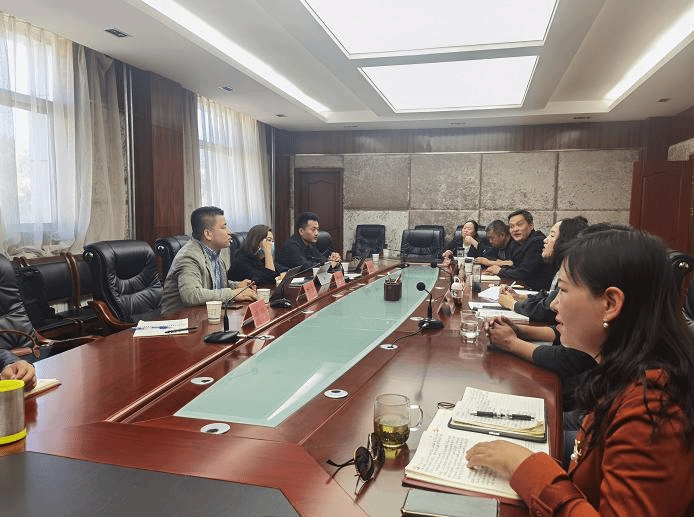 杏吧探花人口所师生到西藏自治区调研