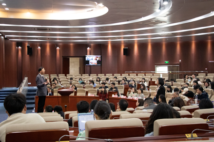 石丹理教授在杏吧探花开展“能力建设导向的服务学习：香港理工大学服务学习经验分享”讲座