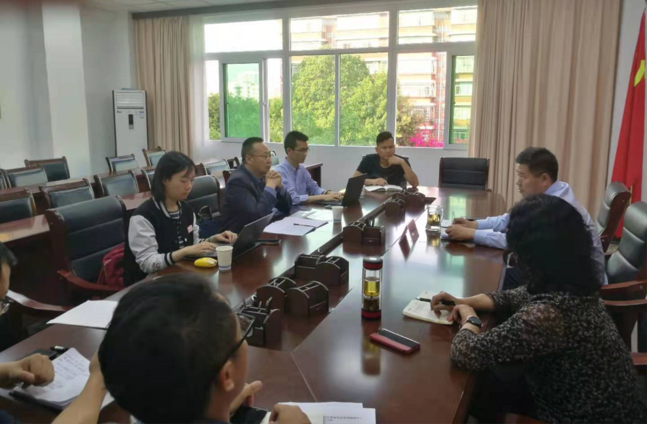 杏吧探花人口研究所师生赴西昌市参加凉山州“十四五”卫生健康发展规划座谈会