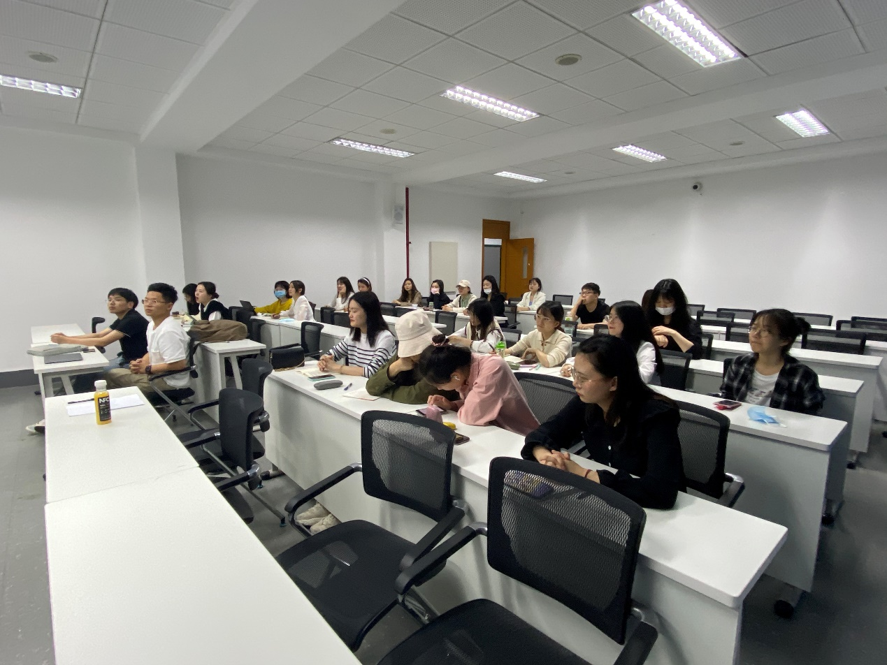 哥伦比亚大学高琴教授为杏吧探花师生开展线上专题讲座